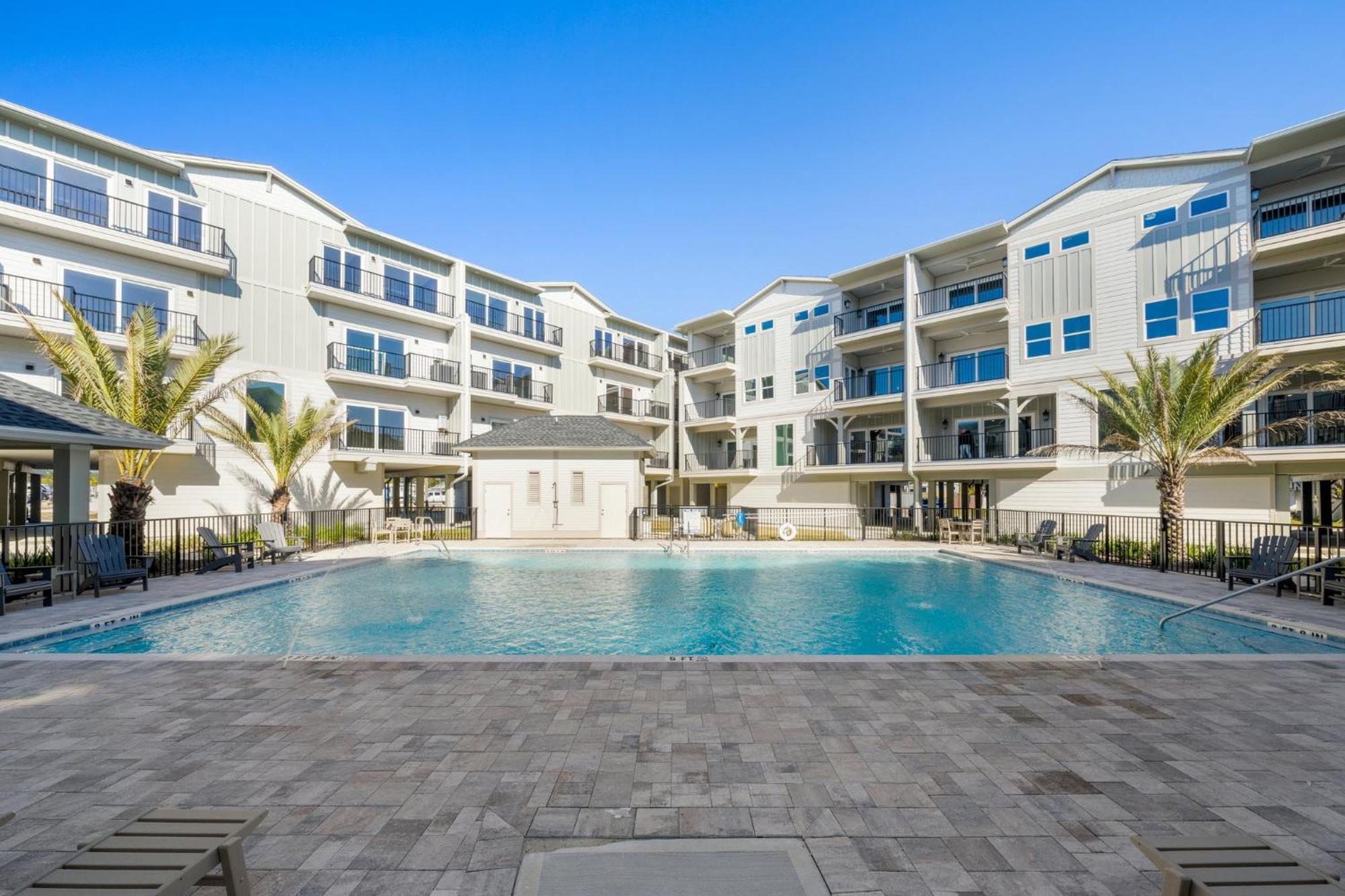 Surfside 16 By Pristine Properties Vacation Rentals Mexico Beach Exterior photo